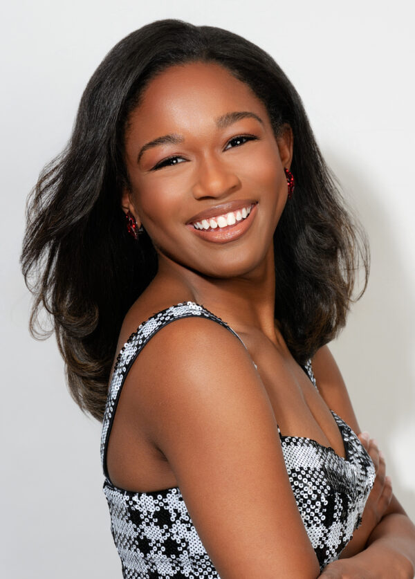 NORTH ANDOVER Amia Meikle